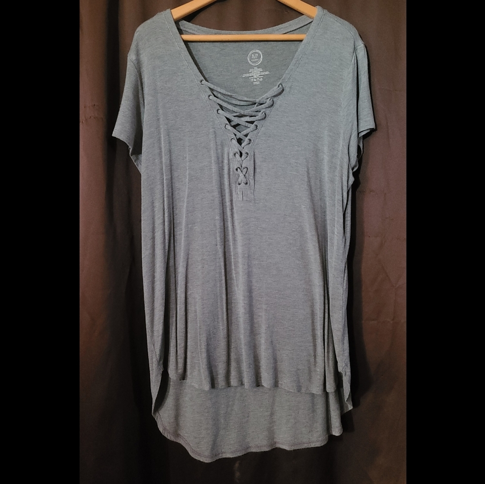 Maurice 24/7 Casual Lace Front dress top